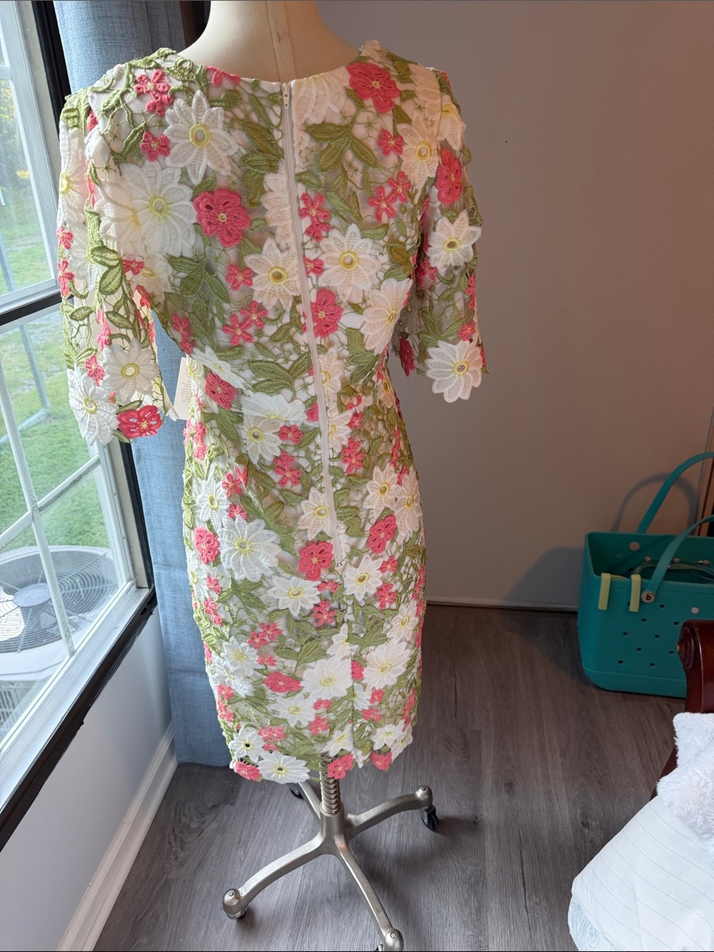 Embroidered Floral Midi Dress in White, Pink & Green NWT - Picture 4 of 8